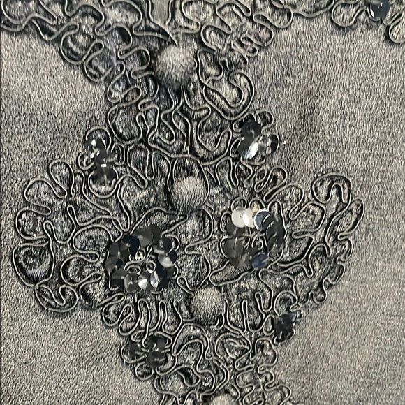 Maggy London Black Sheath Midi Dress Scoop Neck with Back Details - Picture 7 of 9